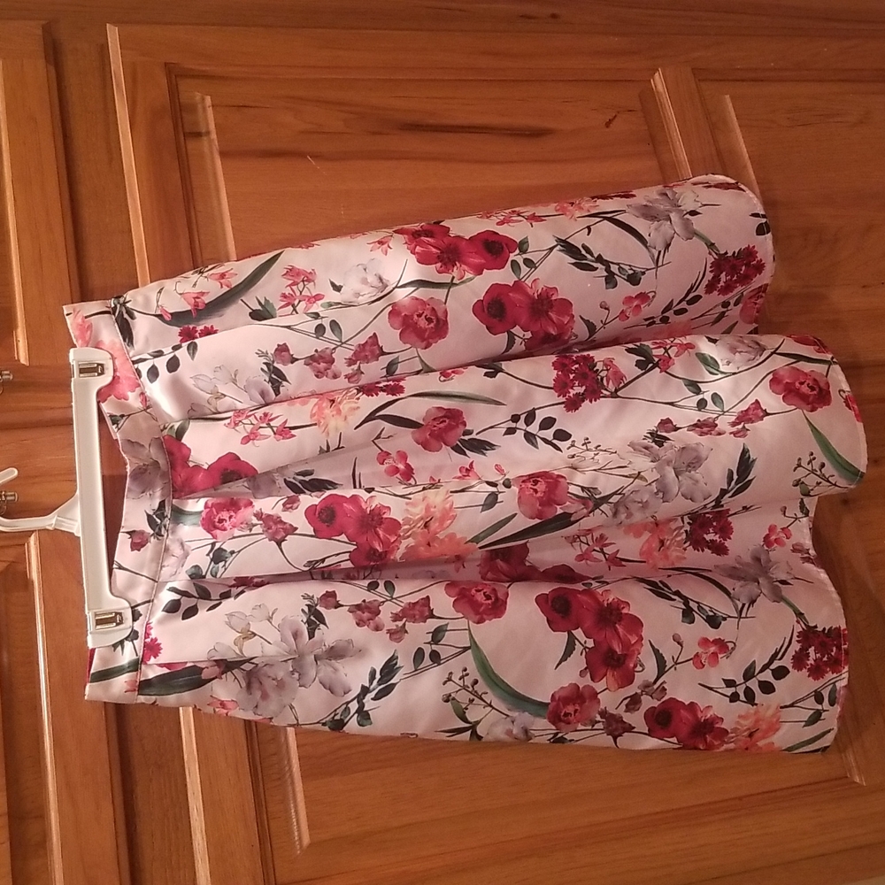 Forever 21 Floral Design Skirt